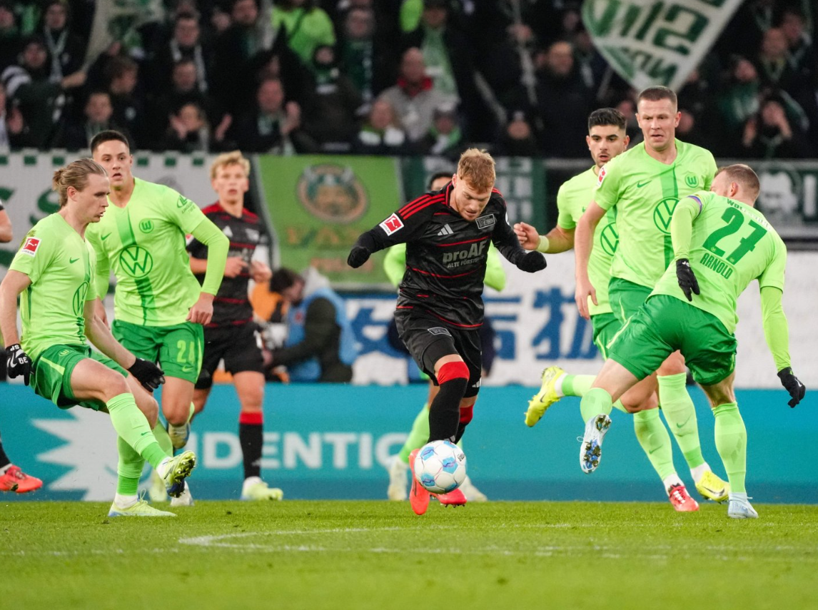 VfL Wolfsburg vs Union Berlin (21:30 – 23/11) | Xem lại trận đấu