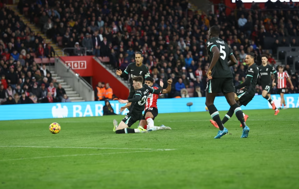 Southampton vs Liverpool (21:00 – 24/11) | Xem lại trận đấu