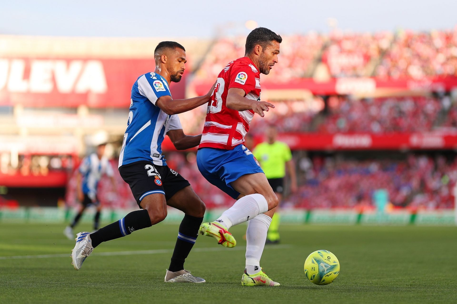 Nhận định soi kèo Granada vs Eibar lúc 01h30 ngày 13/5/2025