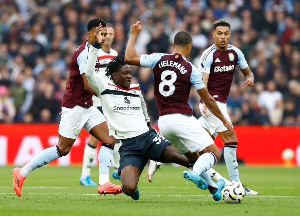 Nhận định soi kèo Aston Villa vs Manchester United lúc 23h30 ngày 21/12/2025